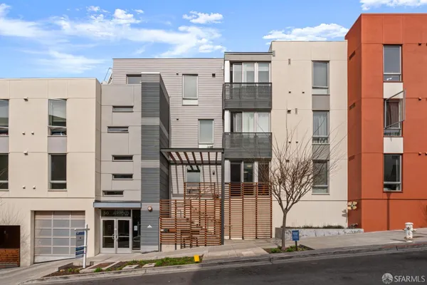 $3,800 | 50 Jerrold Avenue, Unit 214, San Francisco, CA 94124