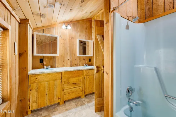 $224,900 | 400 Blant Road, Mountain City, TN 37683