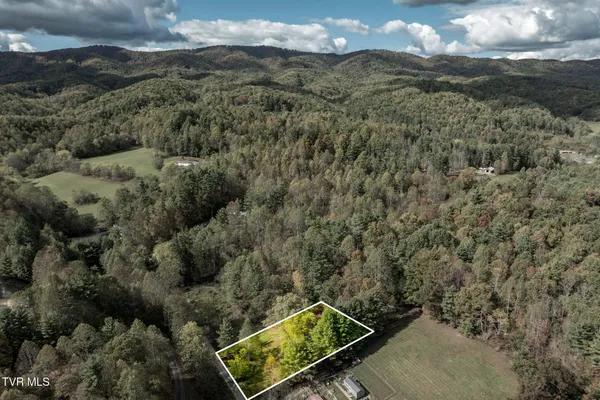 $224,900 | 400 Blant Road, Mountain City, TN 37683