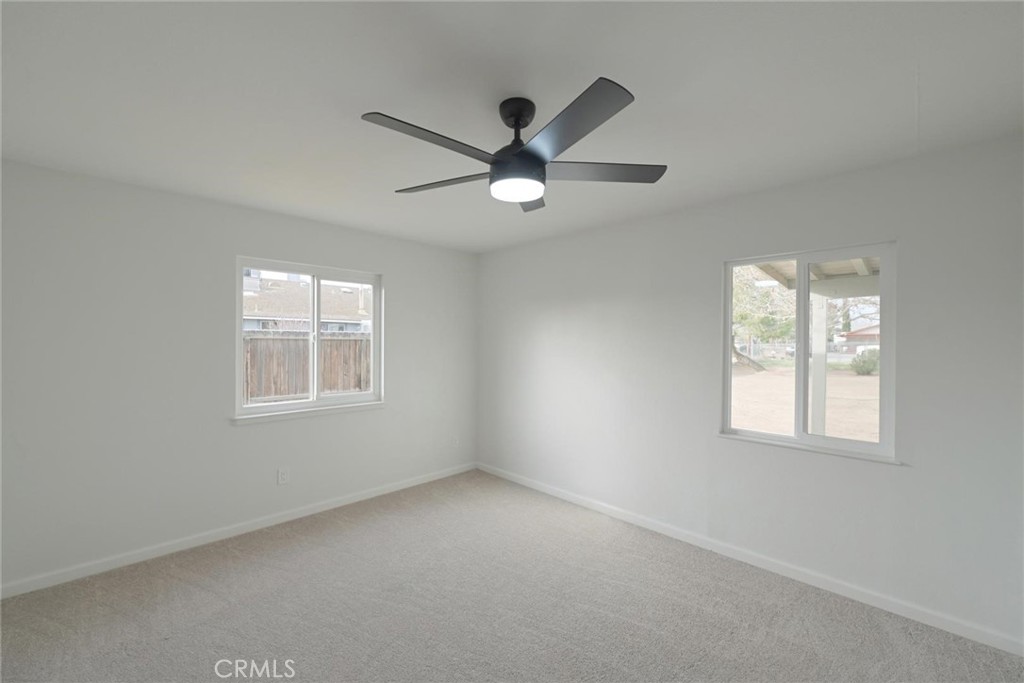 11724 Jamacha Road Apple Valley, CA 92308 - Photo 11 of 25 Primary Bedroom