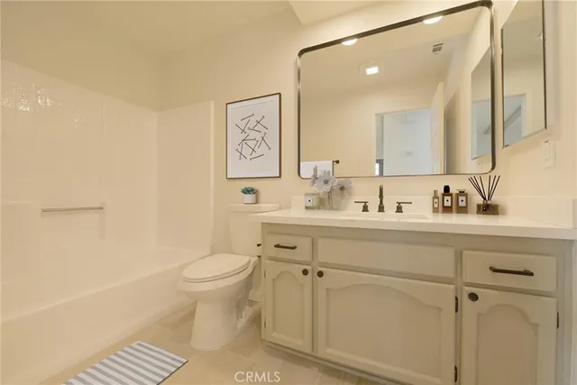 $389,000 | 11724 Jamacha Road, Apple Valley, CA 92308