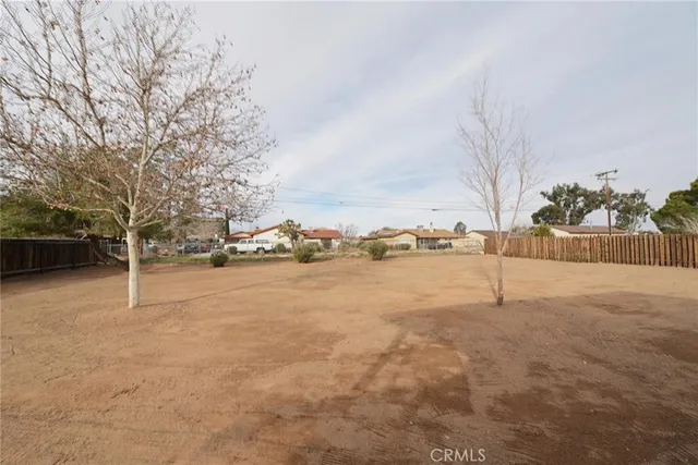 $389,000 | 11724 Jamacha Road, Apple Valley, CA 92308