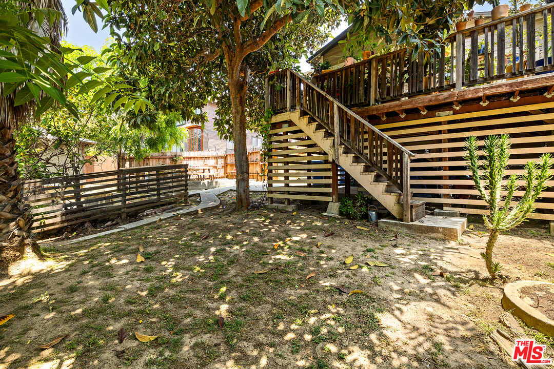 795 East Kensington Road Los Angeles, CA 90026 - Photo 20 of 21
