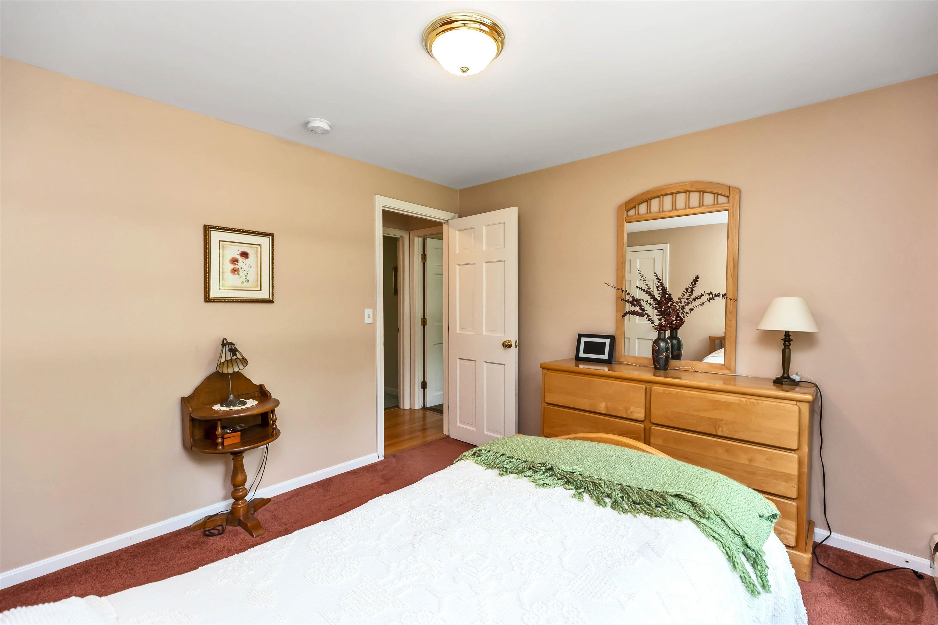 31 Tanager Road Goffstown, NH 03045 - Photo 14 of 39 Gallery Image 14