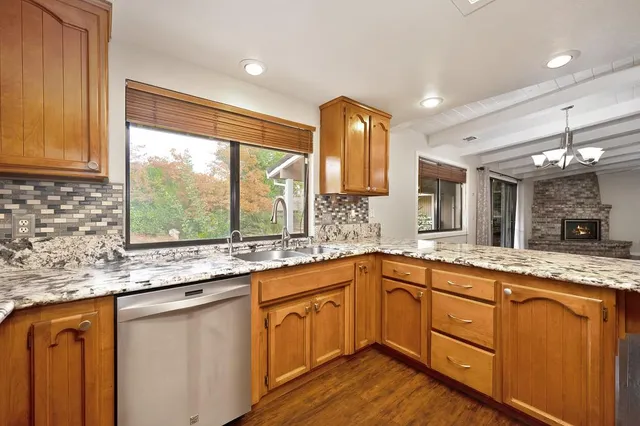 $675,000 | 4437 Rutgers Way, Sacramento, CA 95821