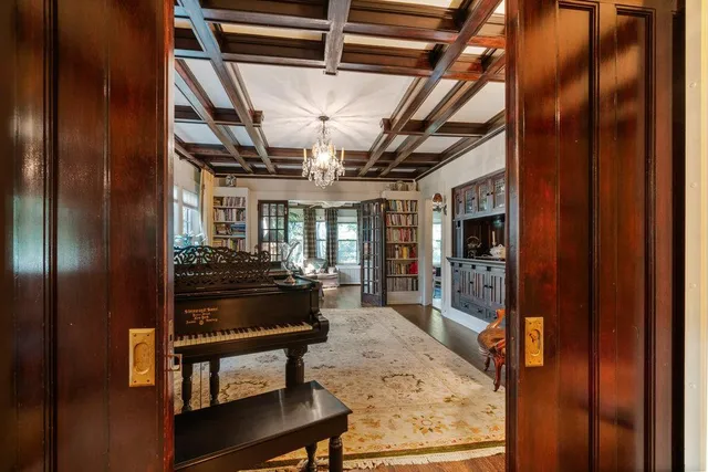 $799,900 | 329 Park Circle, Menomonie, WI 54751