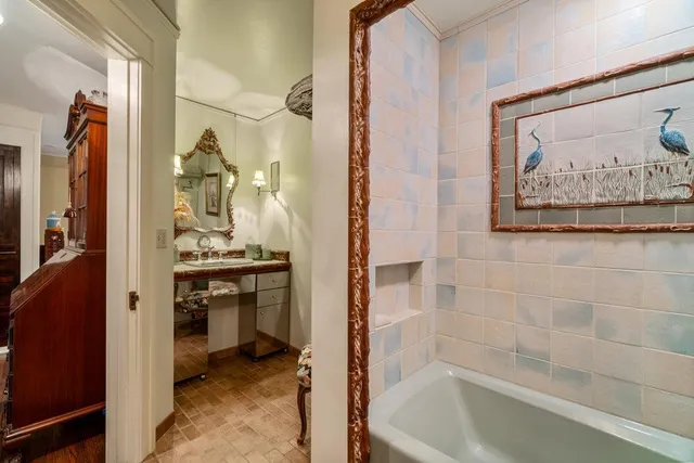 $799,900 | 329 Park Circle, Menomonie, WI 54751