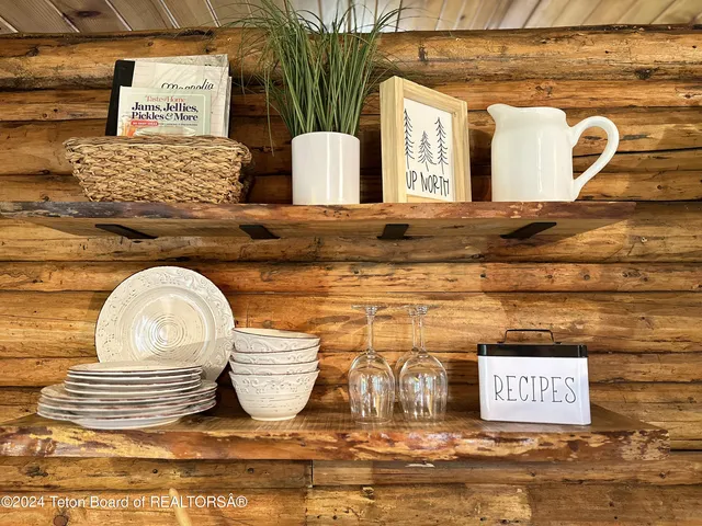 $2,890,000 | 9795 Main Street, Kelly, WY 83001