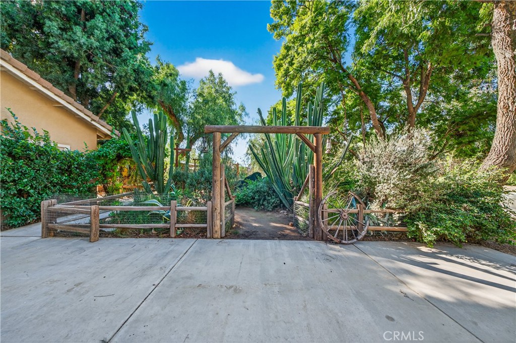 31625 Ano Crest Road Winchester, CA 92596 - Photo 51 of 75