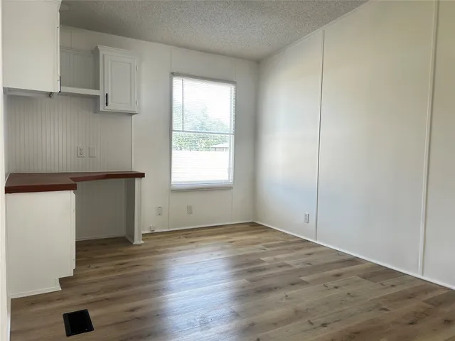 $1,900 | 219 Blinkin Avenue, Crosby, TX 77532