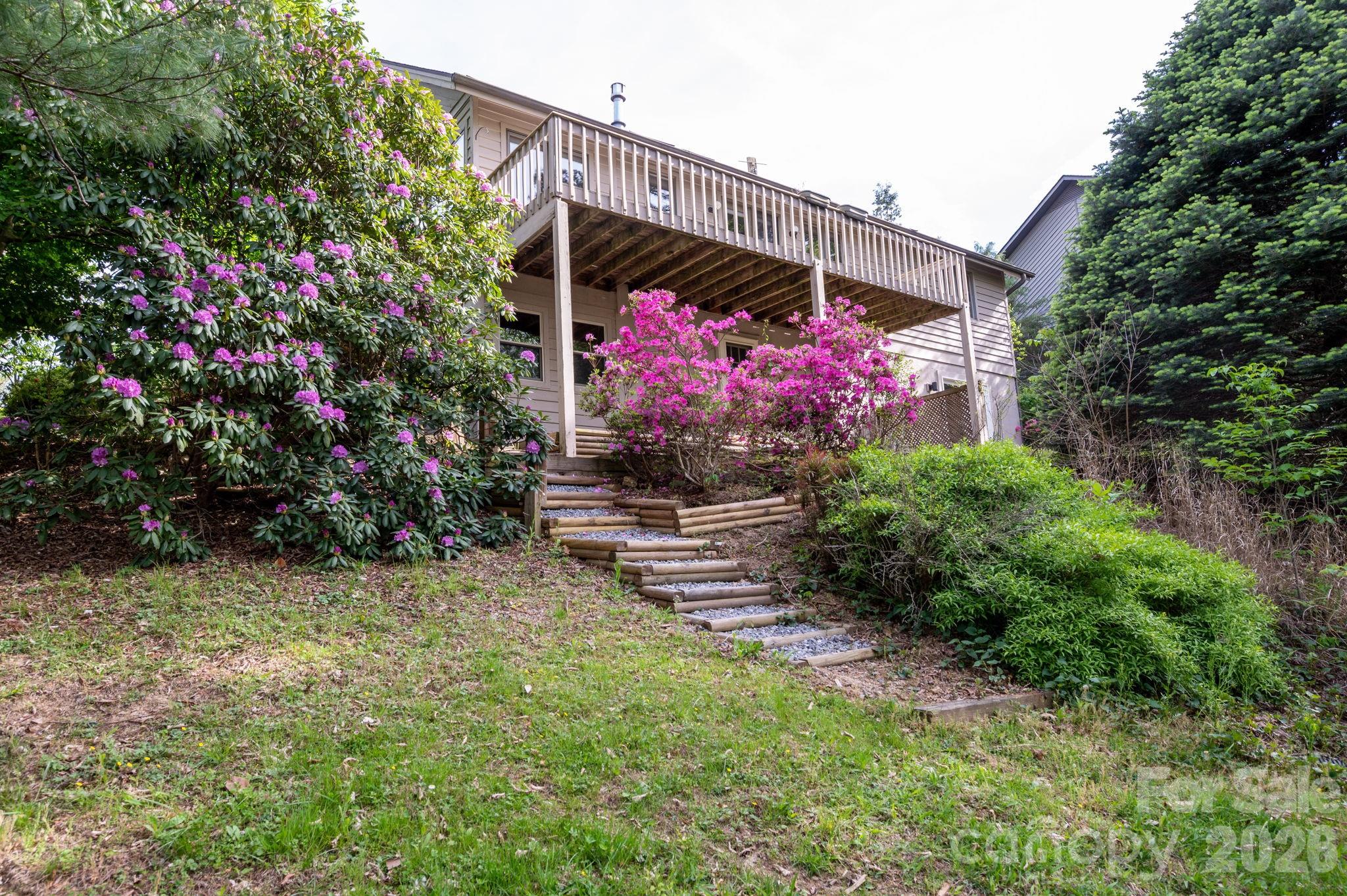 4 Zachary Ridge Road Asheville, NC 28804 - Photo 41 of 42 Gallery Image 41