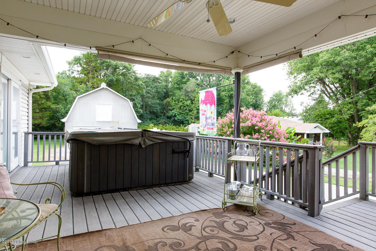 4702 Valley Station Road Louisville, KY 40272 - Photo 35 of 43 4702 Valley Station Rd-38