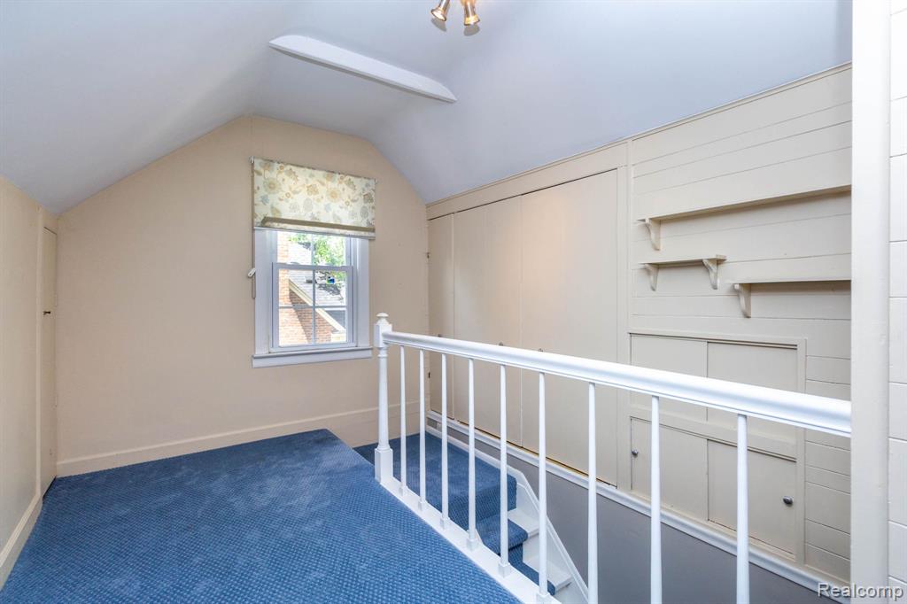 4237 Wakefield Road Berkley, MI 48072 - Photo 10 of 37