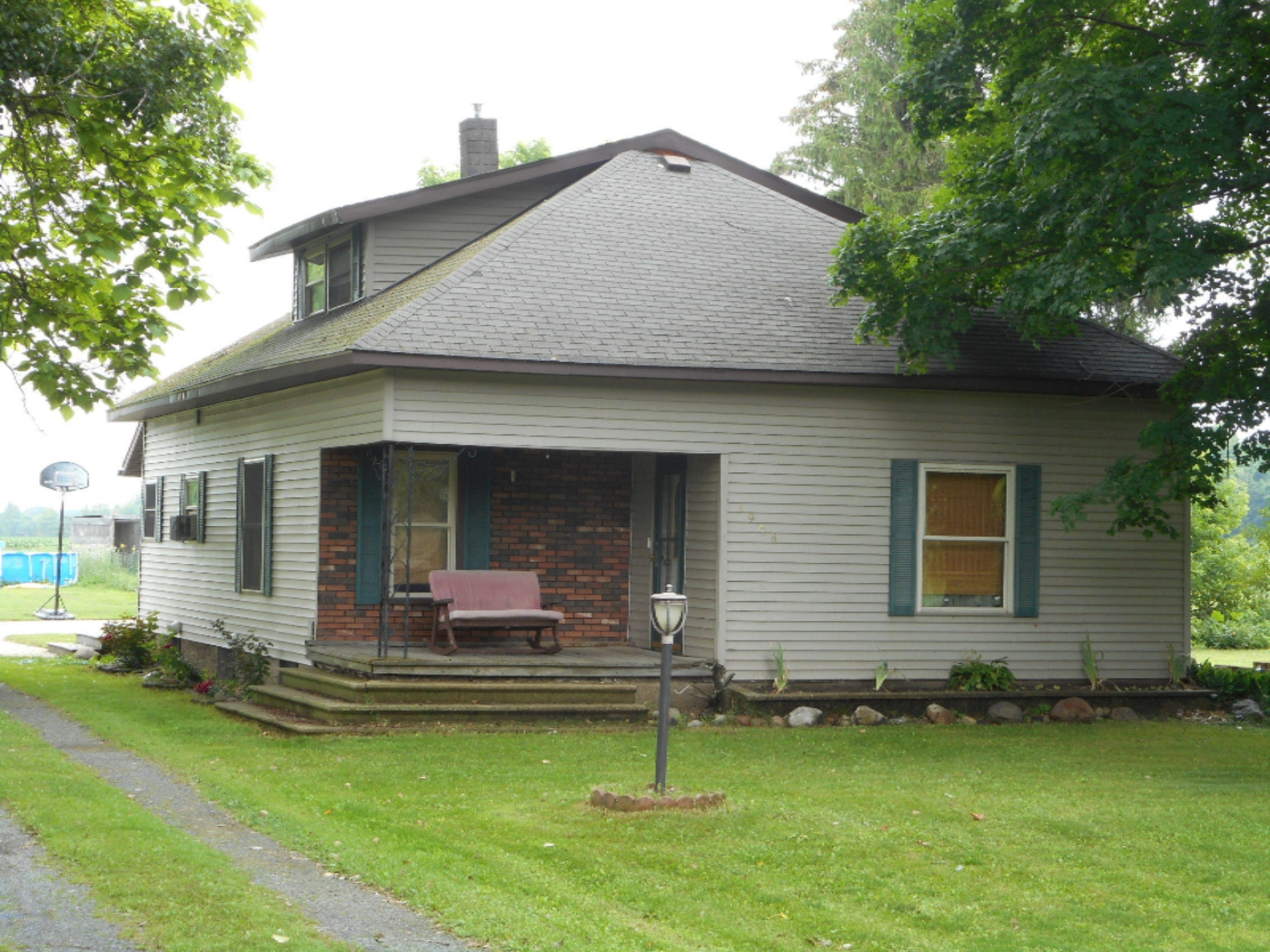 5948 East Hansen Road Fountain, MI 49410 - Photo 1 of 27 DSCN1273