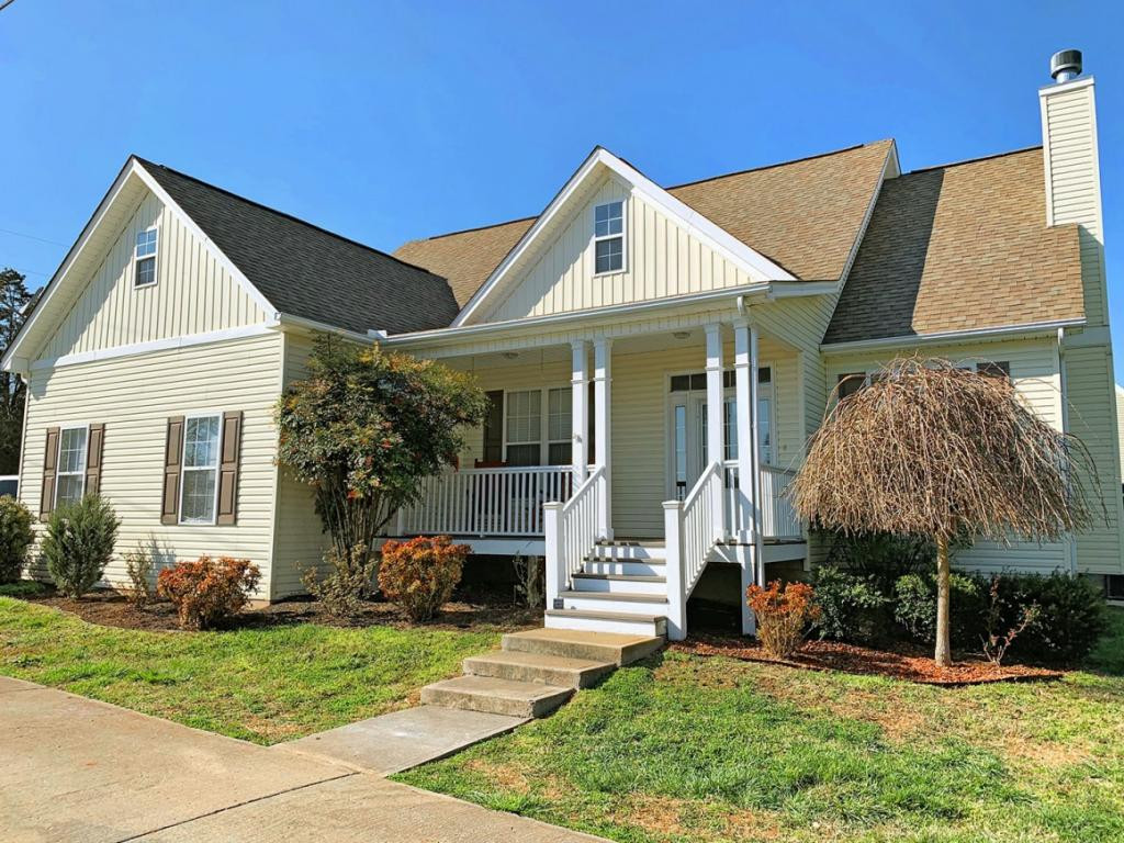 2426 Beacon Road Talbott, TN 37877 - Photo 1 of 35 Photo 1