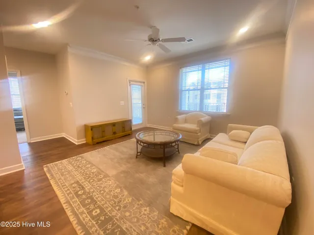 $1,650 | 290 Woodlands Way, Unit 10, Calabash, NC 28467