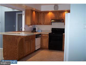 18 Crestwood Road Levittown, PA 19057 - Photo 6 of 10