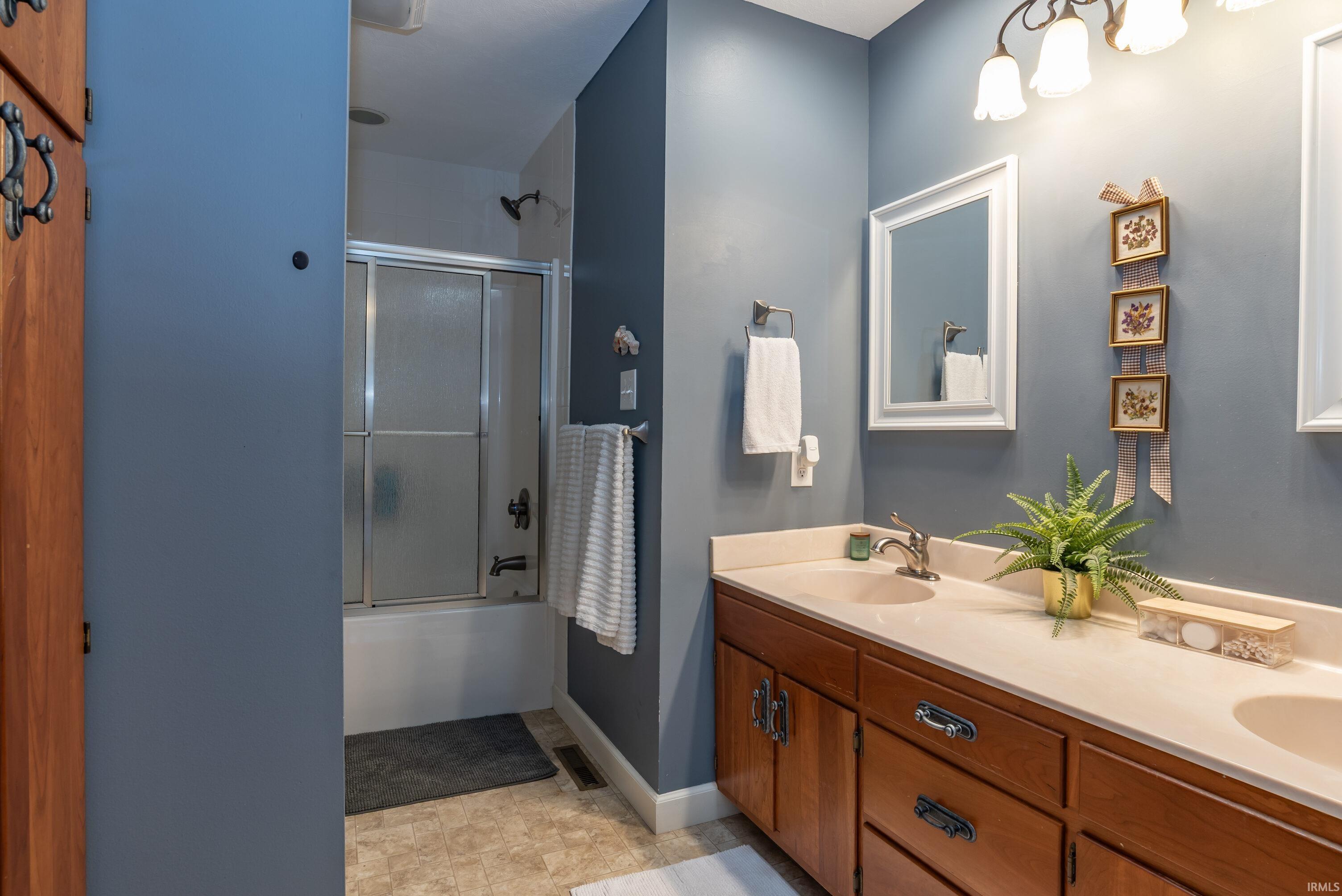 3993 Eller Lane Bloomington, IN 47403 - Photo 14 of 34