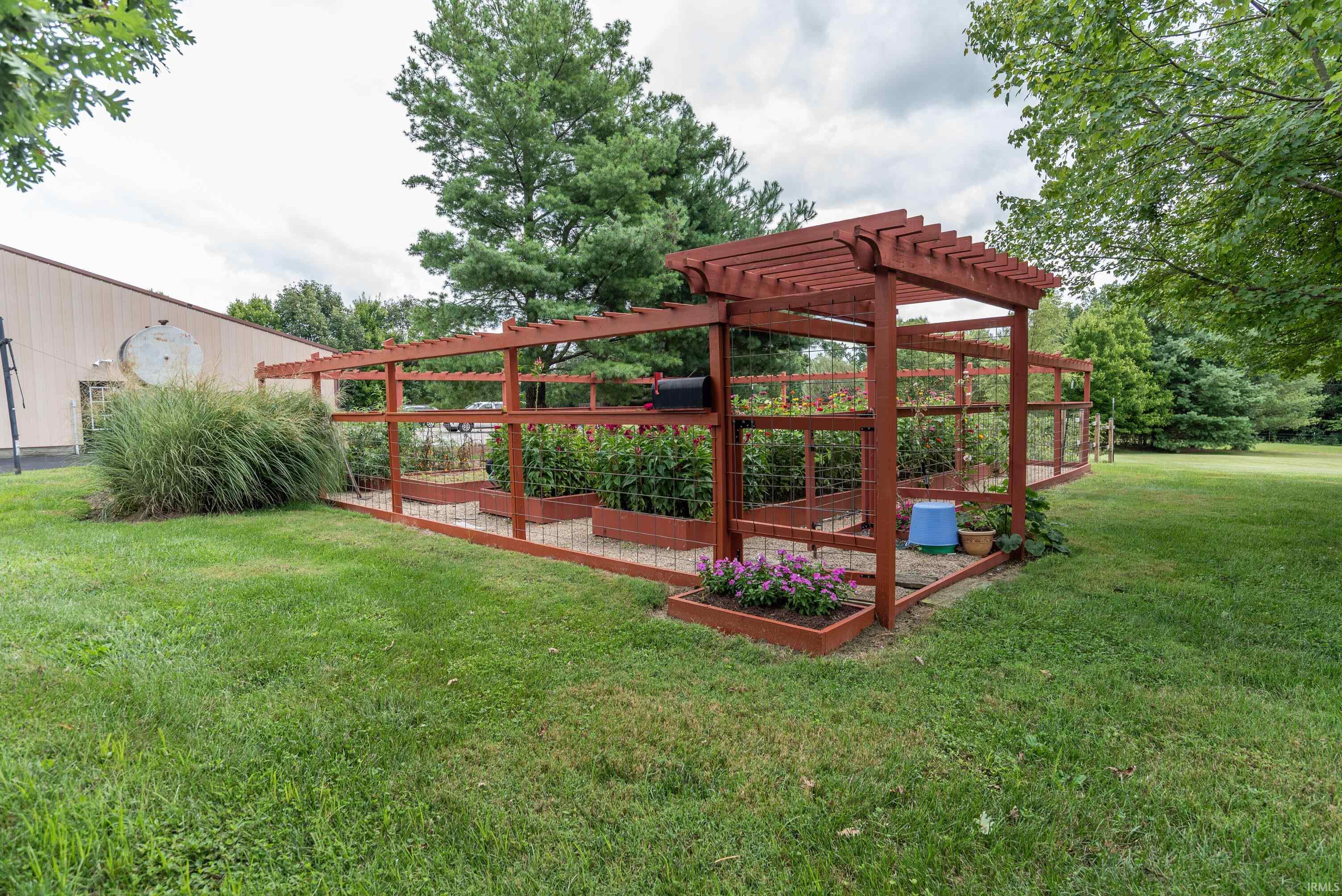 3993 Eller Lane Bloomington, IN 47403 - Photo 26 of 34