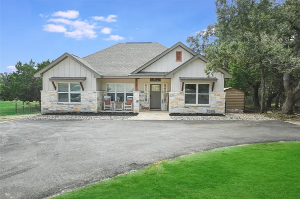 $370,000 | 11631 Farm To Market 32, Fischer, TX 78623
