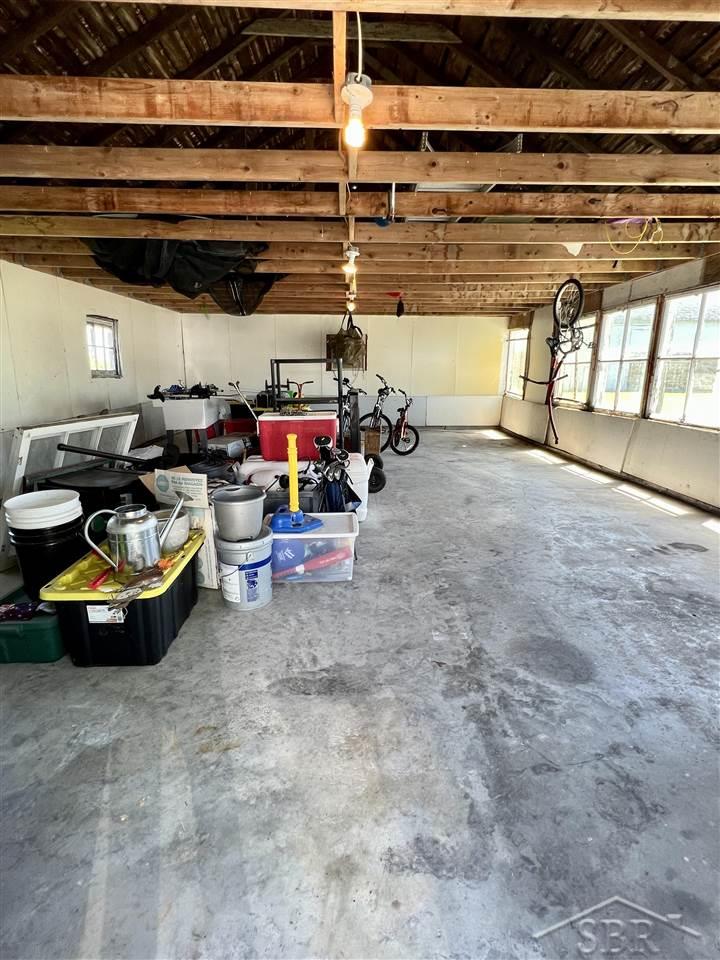 404 North Farley Road Bay City, MI 48708 - Photo 37 of 43 50079039-36.JPG