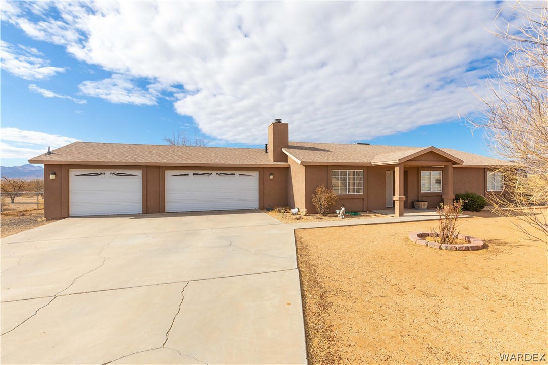 3697 Milky Way Road Golden Valley, AZ 86413 - Photo 3 of 48 Gallery Image 3