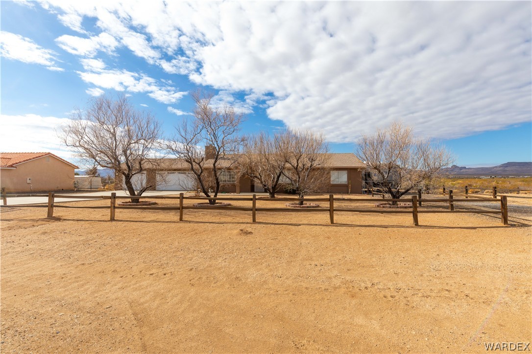 3697 Milky Way Road Golden Valley, AZ 86413 - Photo 10 of 48 Gallery Image 10