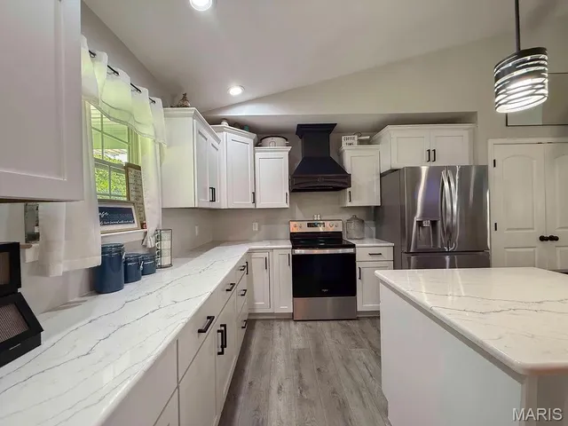 $725,000 | 386 County Road 205, Ironton, MO 63650