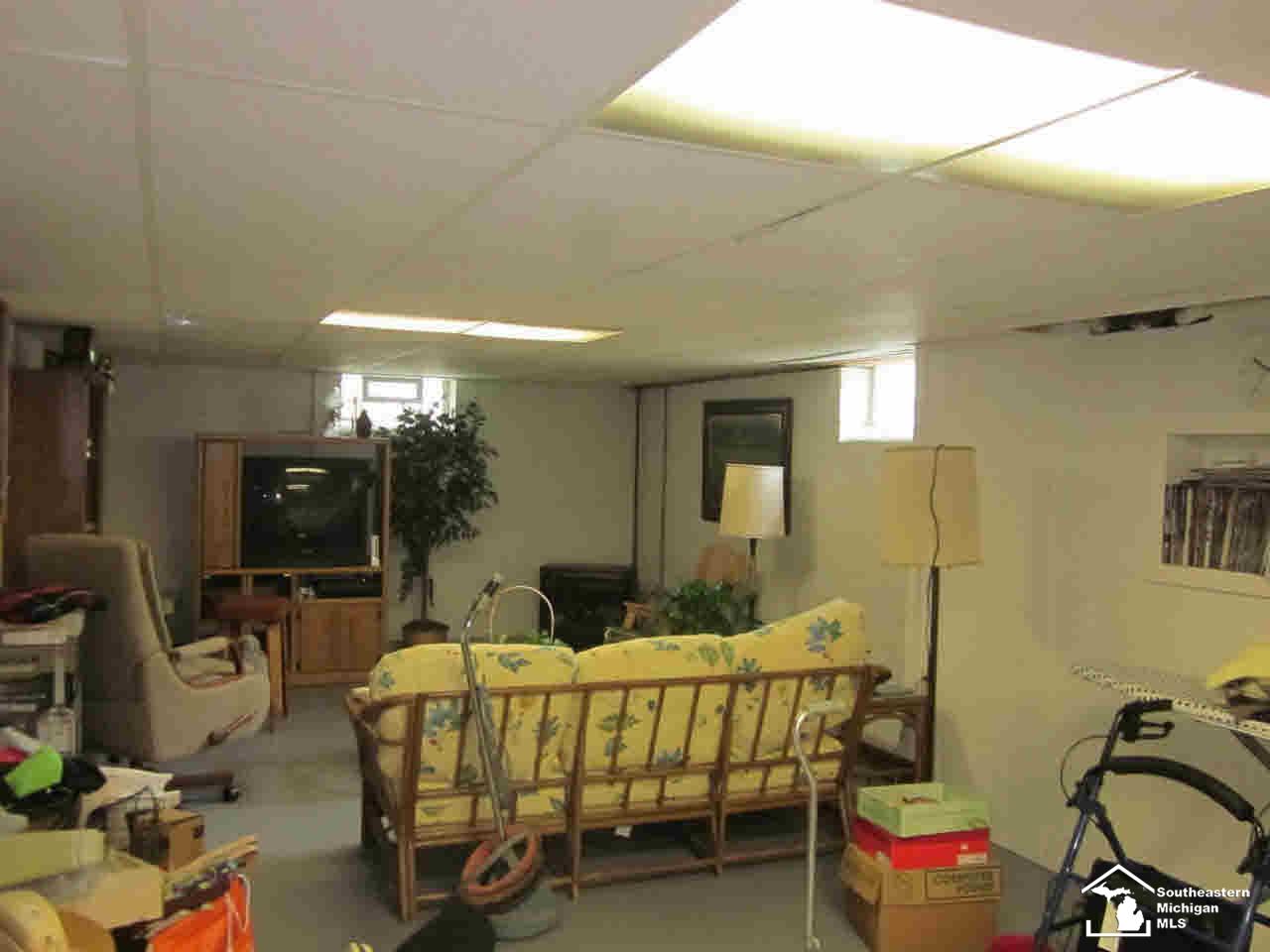 3360 North Custer Road Monroe, MI 48162 - Photo 11 of 18