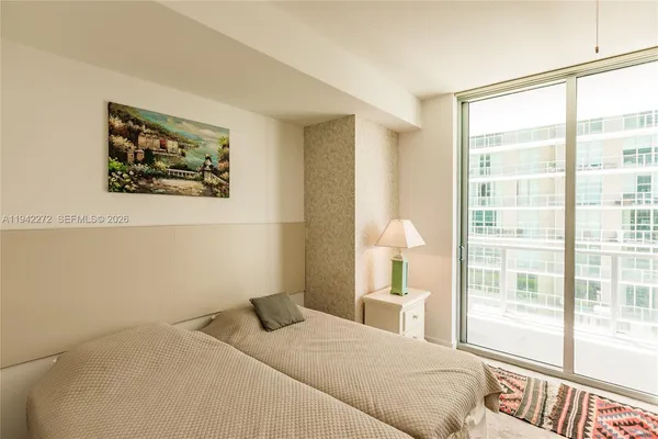 $4,200 | 1111 Southwest 1st Avenue, Unit 1414N, Miami, FL 33130