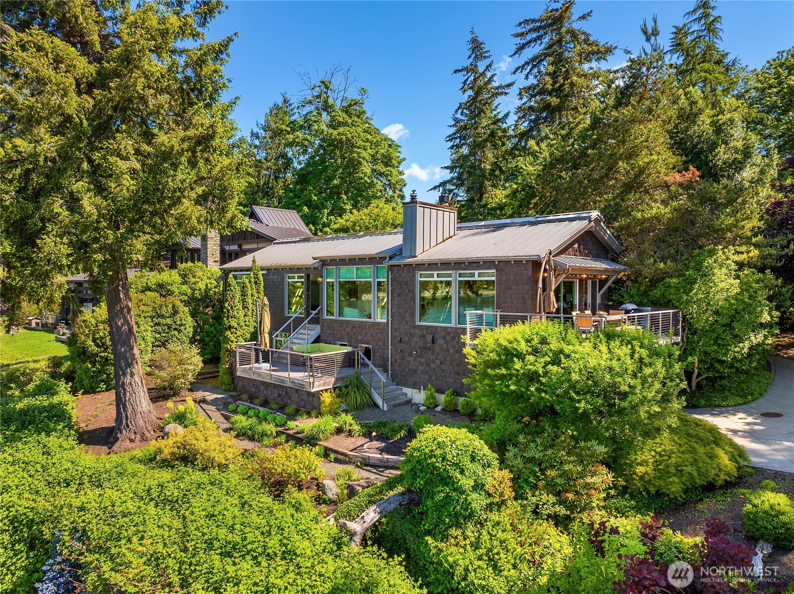 16221 Reitan Road Northeast Bainbridge Island, WA 98110 - Photo 5 of 40