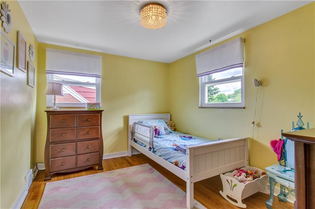 4273 Glen Lytle Road Pittsburgh, PA 15217 - Photo 14 of 25 Gallery Image 14