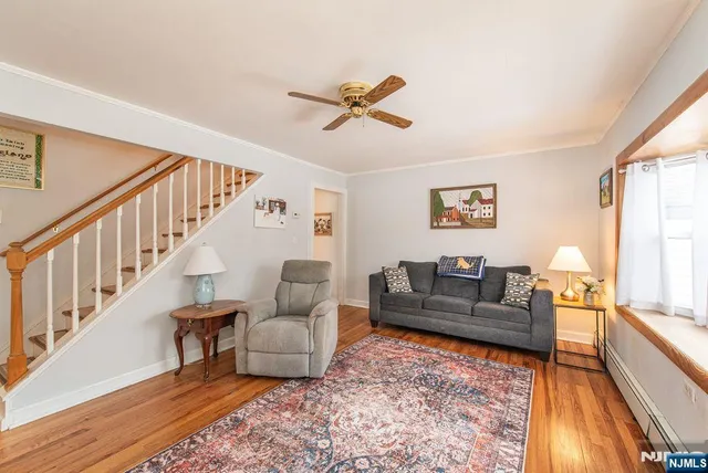 $479,000 | 1452 Lincoln Avenue, Pompton Lakes, NJ 07442