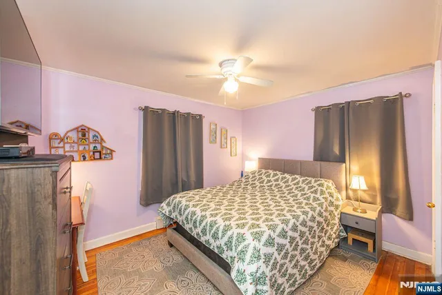 $479,000 | 1452 Lincoln Avenue, Pompton Lakes, NJ 07442