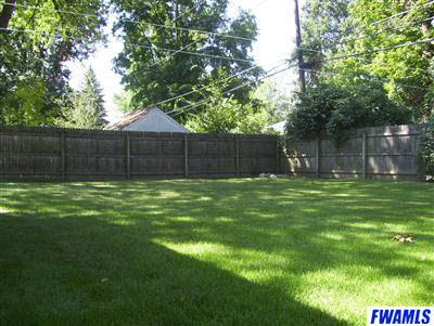 5902 Southcrest Road Fort Wayne, IN 46816 - Photo 18 of 19