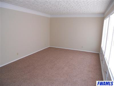 5902 Southcrest Road Fort Wayne, IN 46816 - Photo 9 of 19