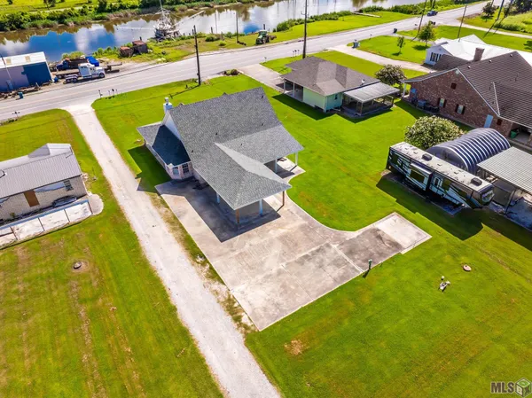 $3,500 | 10340 Highway 1, Lockport, LA 70374