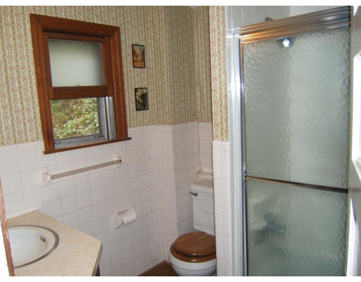 74 Russellville Road Southampton, MA 01073 - Photo 14 of 19 Gallery Image 14