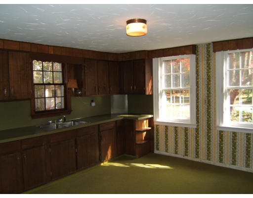 74 Russellville Road Southampton, MA 01073 - Photo 7 of 19 Gallery Image 7