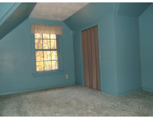 74 Russellville Road Southampton, MA 01073 - Photo 10 of 19 Gallery Image 10