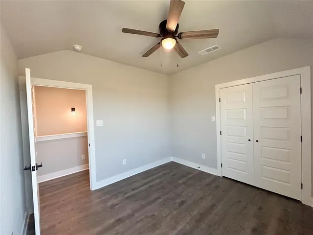 $1,895 | 913 Cooksey Court, Grandview, TX 76050