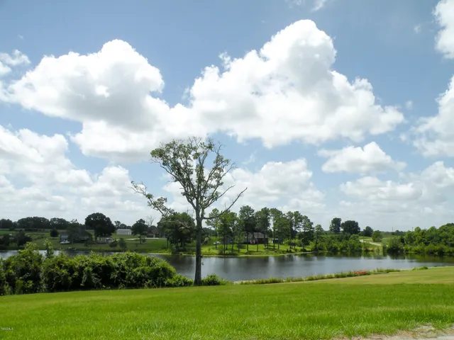 $19,900 | 18 G Buckley Lane, Lucedale, MS 39452