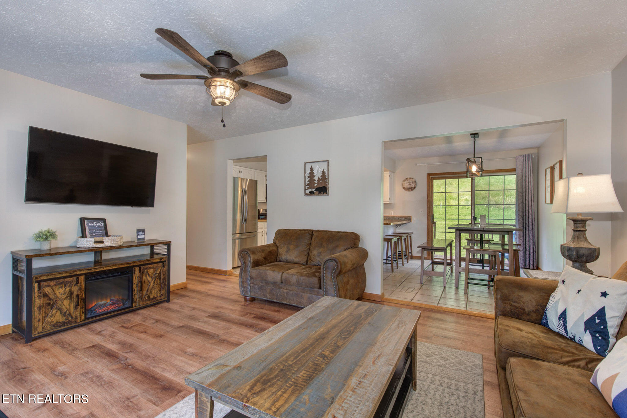 1315 McCarter Hollow Road Sevierville, TN 37862 - Photo 4 of 32 3-03_HIlltopHaven