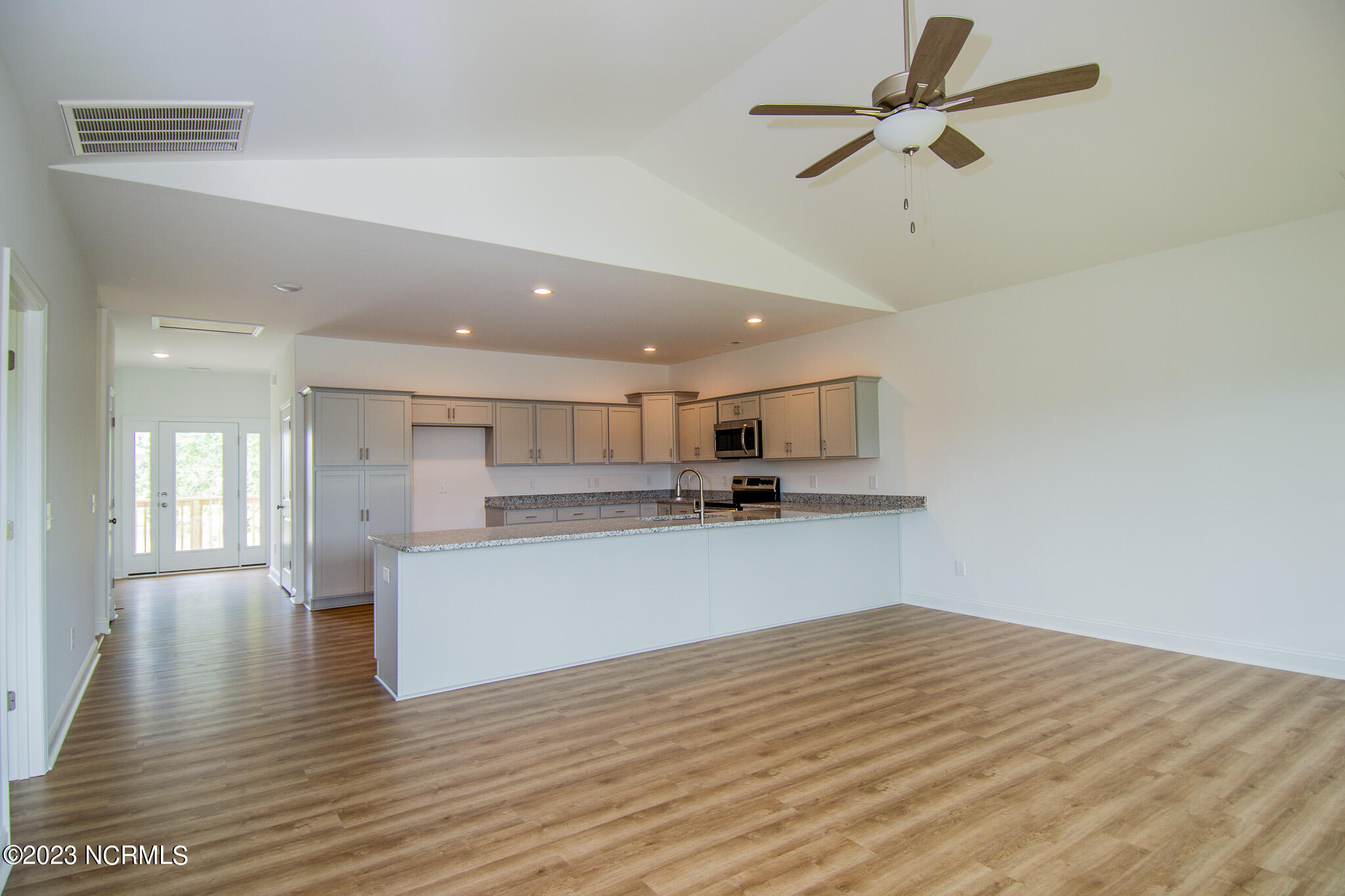 103 Orca Way Cedar Point, NC 28584 - Photo 6 of 32 7