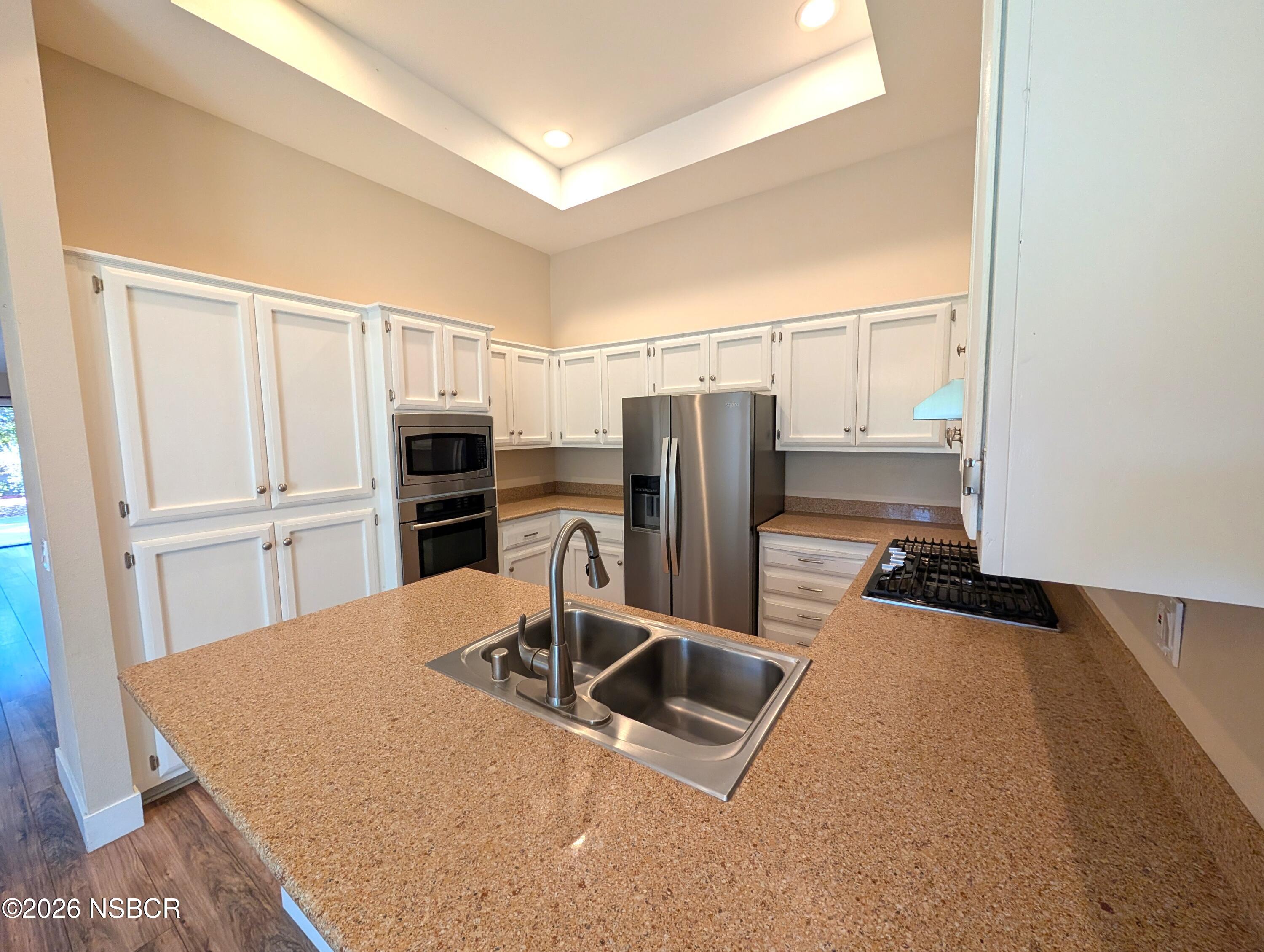 1508 Oakridge Park Road Santa Maria, CA 93455 - Photo 10 of 41 Kitchen 3