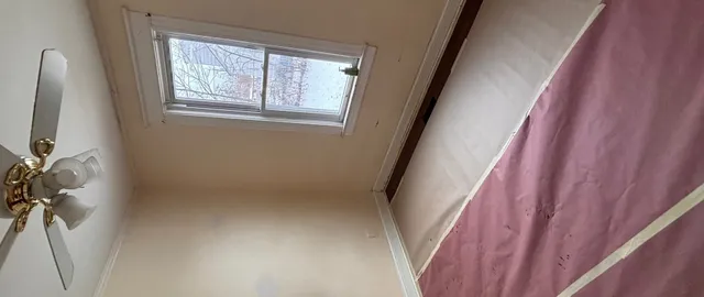 $2,000 | 1503 Kemble Avenue, Unit 1, North Chicago, IL 60064