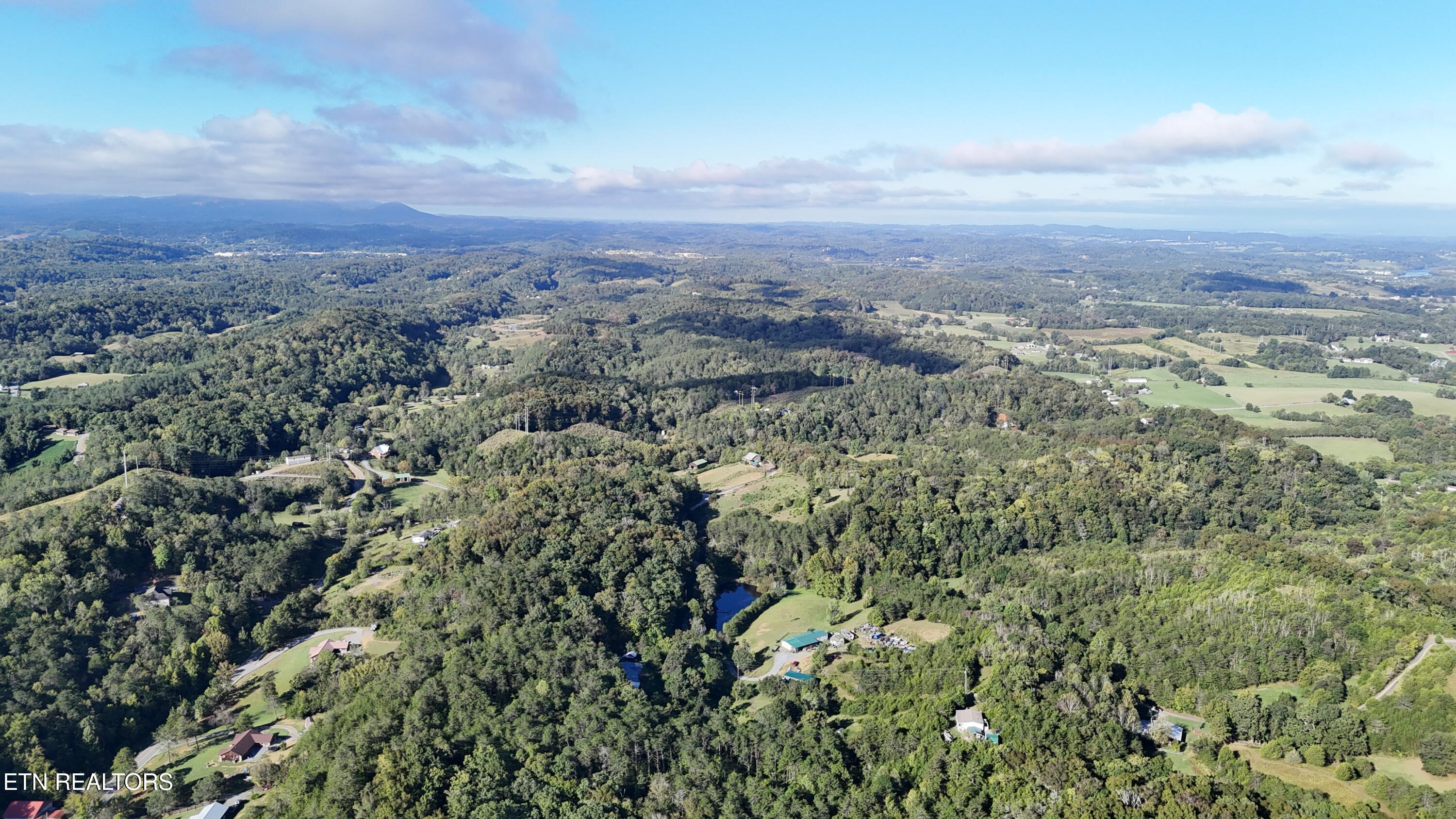 1039 Millican Grove Road Sevierville, TN 37876 - Photo 26 of 27 dji_fly_20260925_095044_0870_17903758617