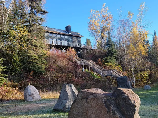 $1,110,500 | 1470 Hwy 61 E Grand Marais Mn 55604, Grand Marais, MN 55604