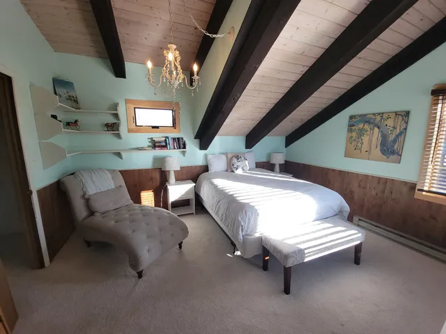 $1,195,000 | 1470 Hwy 61 E Grand Marais Mn 55604, Grand Marais, MN 55604