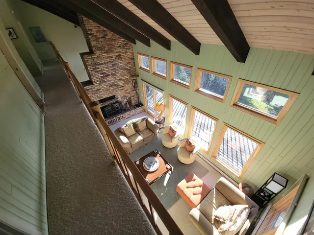 $1,195,000 | 1470 Hwy 61 E Grand Marais Mn 55604, Grand Marais, MN 55604
